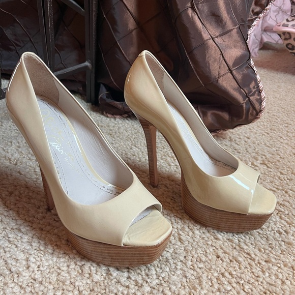 Alice & Olivia Peep Toe Stilettos - Picture 6 of 6